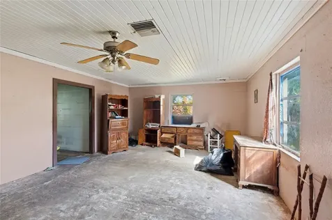 15217 Myrtle Street Dade City FL 33523