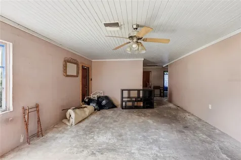 15217 Myrtle Street Dade City FL 33523