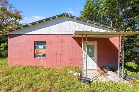 15217 Myrtle Street Dade City FL 33523