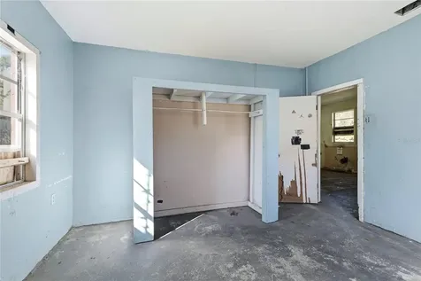 15217 Myrtle Street Dade City FL 33523