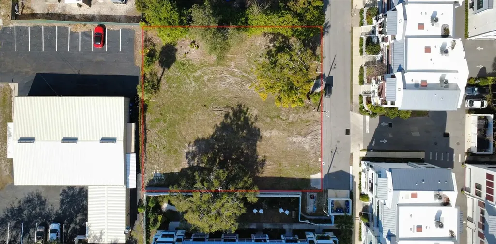 952/958 Howard Avenue Dunedin FL 34698
