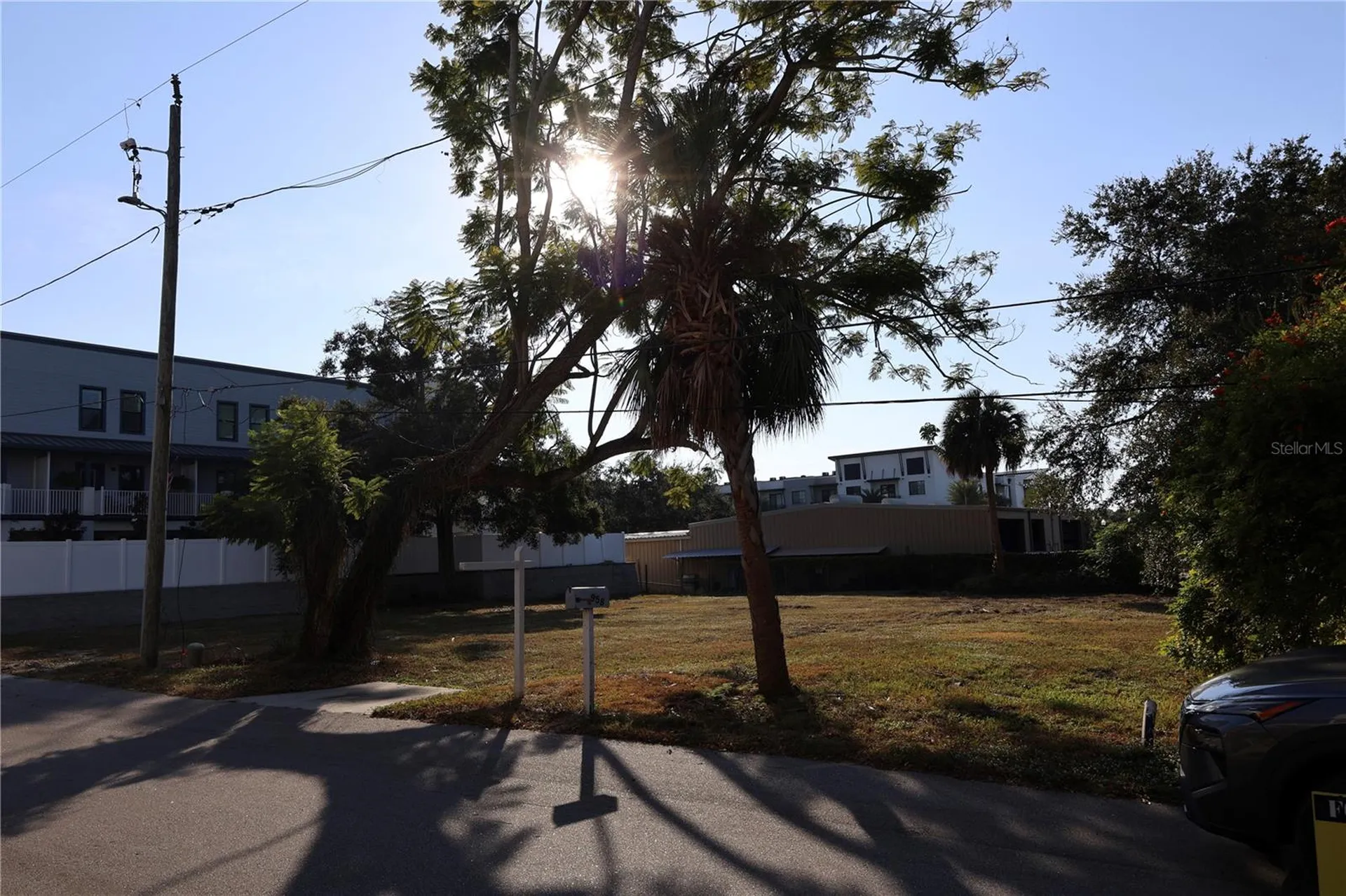 952/958 Howard Avenue Dunedin FL 34698