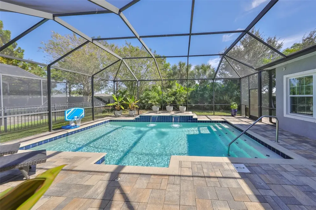 6429 Seasound Drive Apollo Beach FL 33572