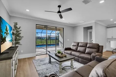 15018 Oxford Grey Drive Bradenton FL 34211