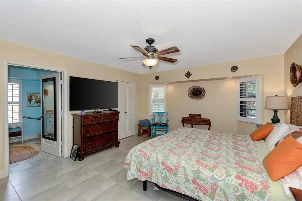 8170 Casa De Meadows Drive Englewood FL 34224