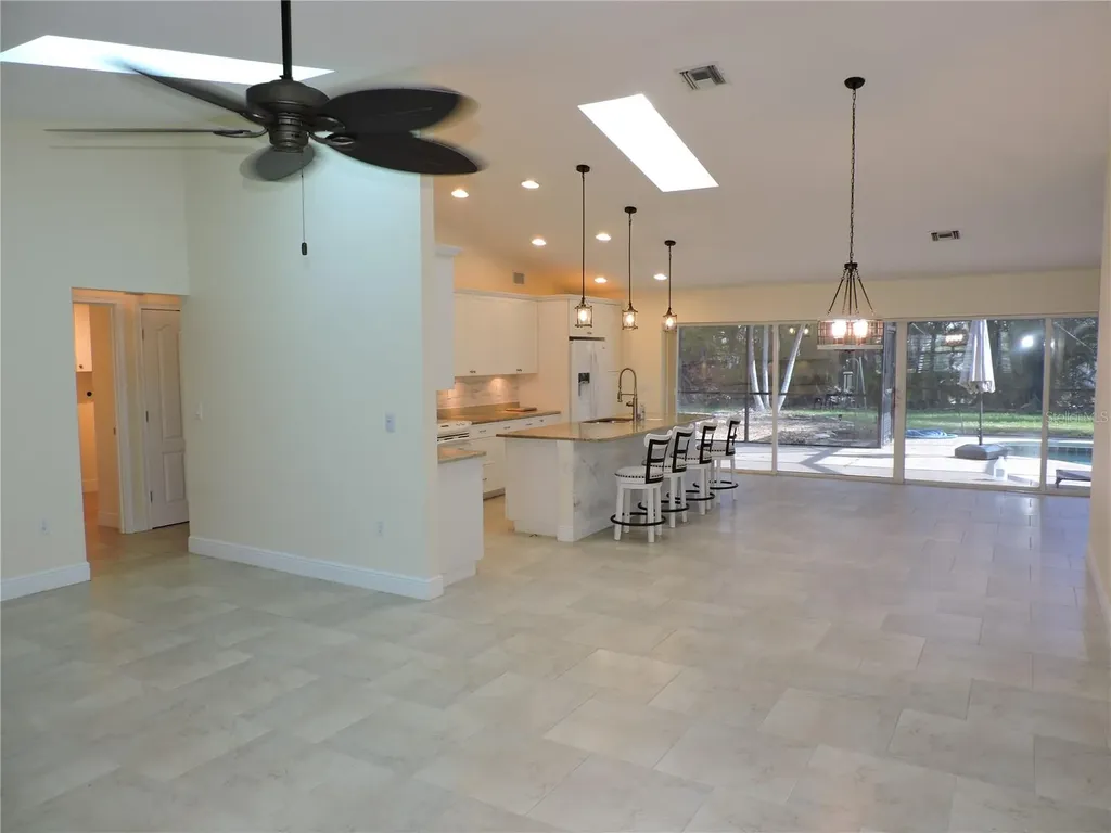 8170 Casa De Meadows Drive Englewood FL 34224