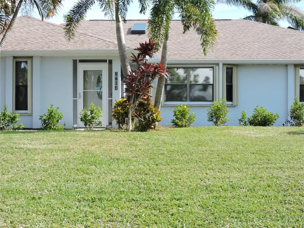 8170 Casa De Meadows Drive Englewood FL 34224