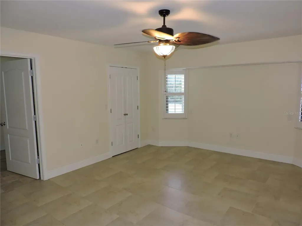 8170 Casa De Meadows Drive Englewood FL 34224
