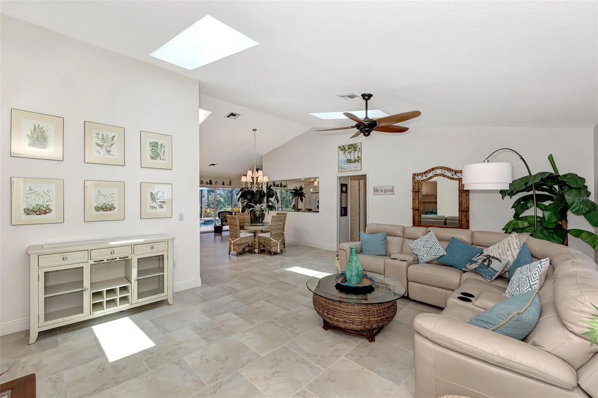 8170 Casa De Meadows Drive Englewood FL 34224