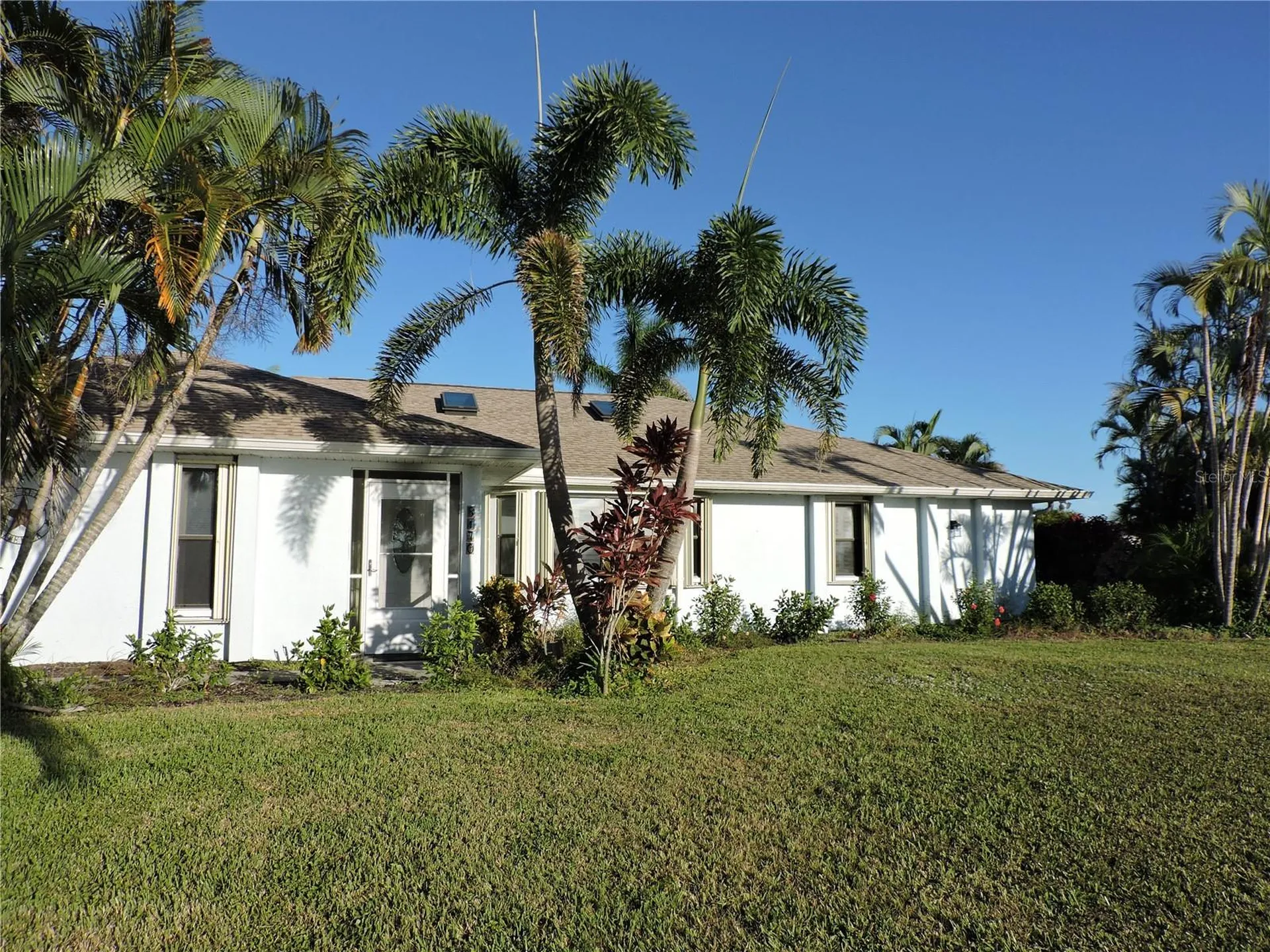 8170 Casa De Meadows Drive Englewood FL 34224