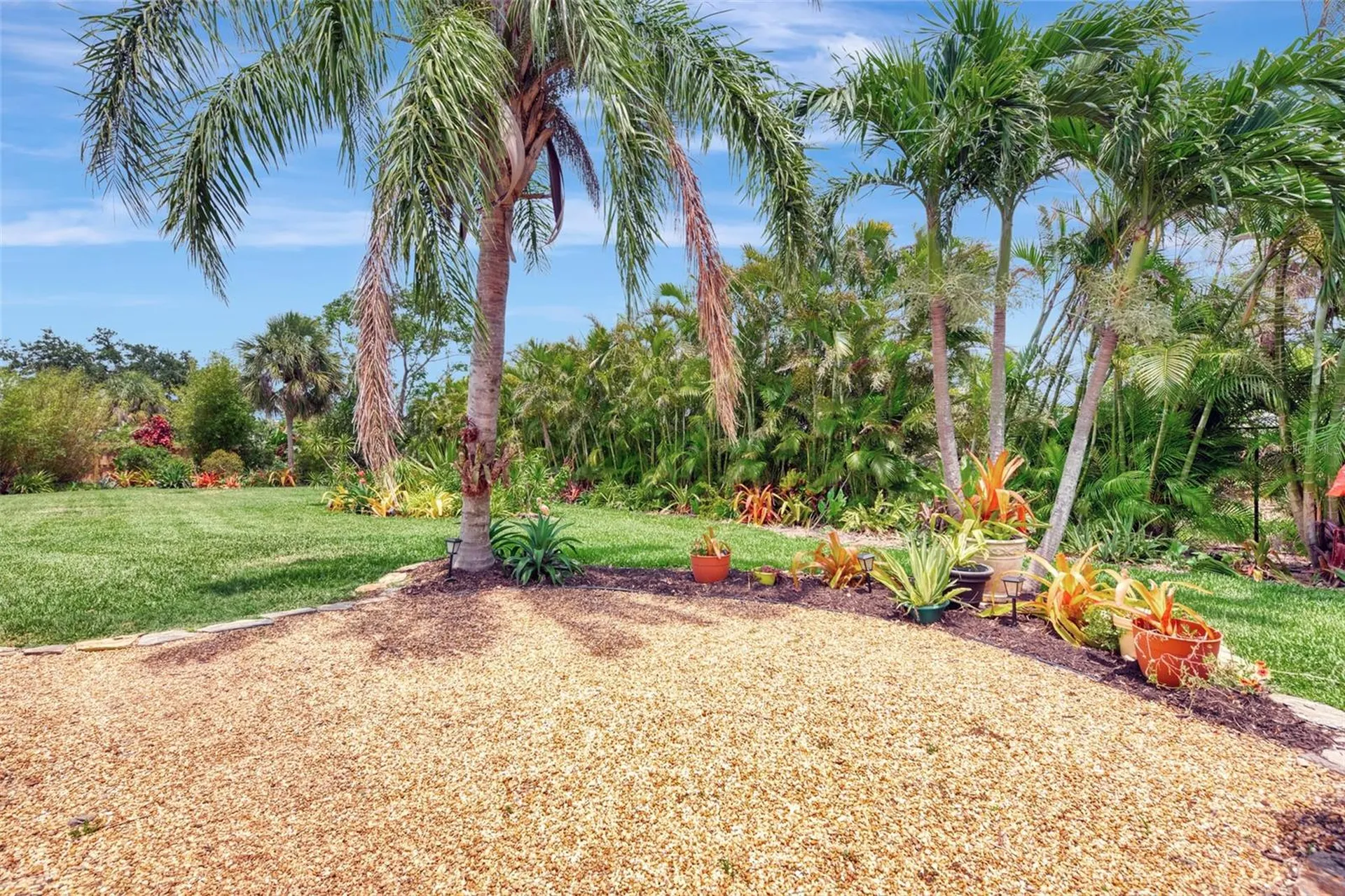 8170 Casa De Meadows Drive Englewood FL 34224