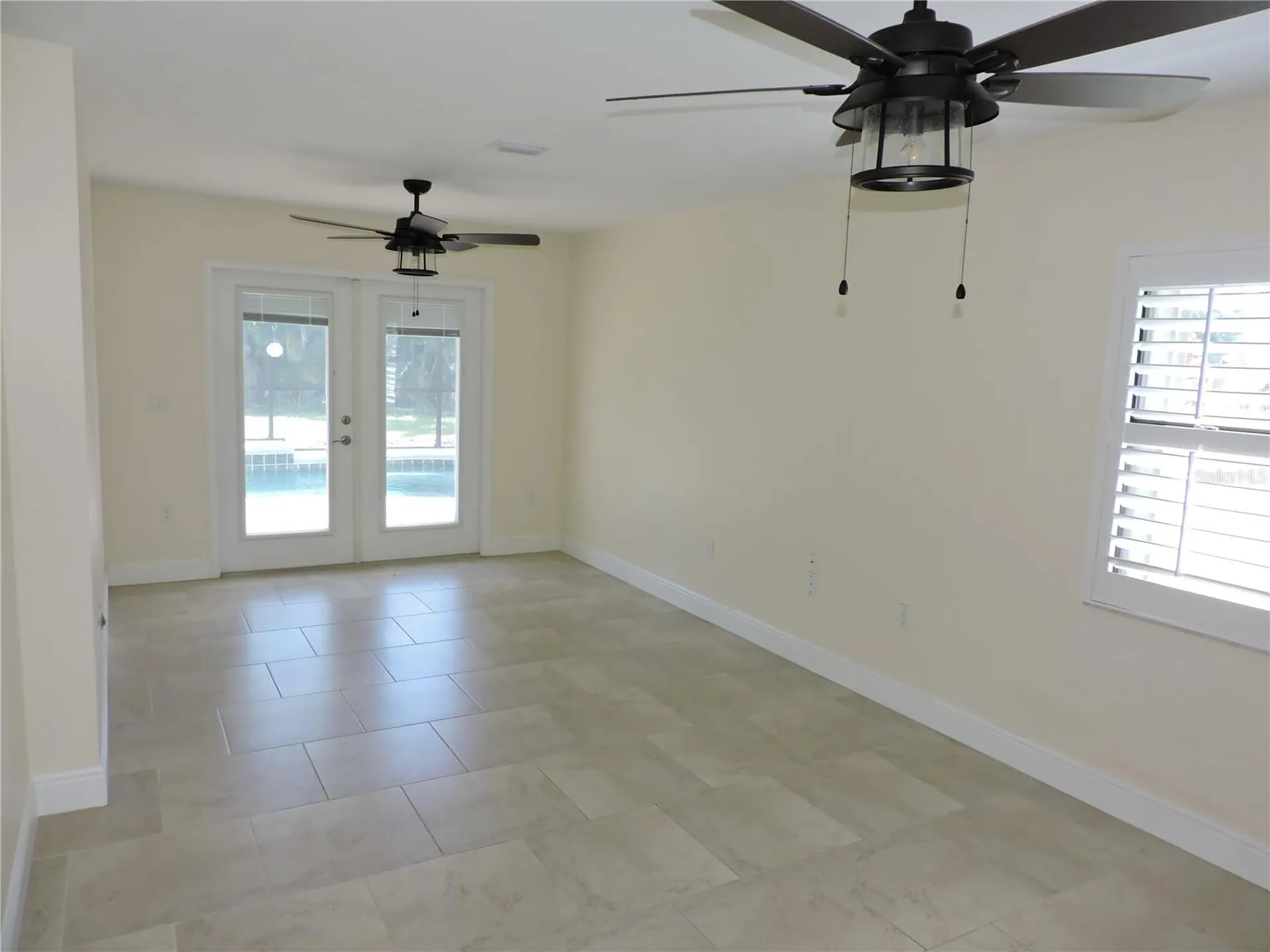 8170 Casa De Meadows Drive Englewood FL 34224