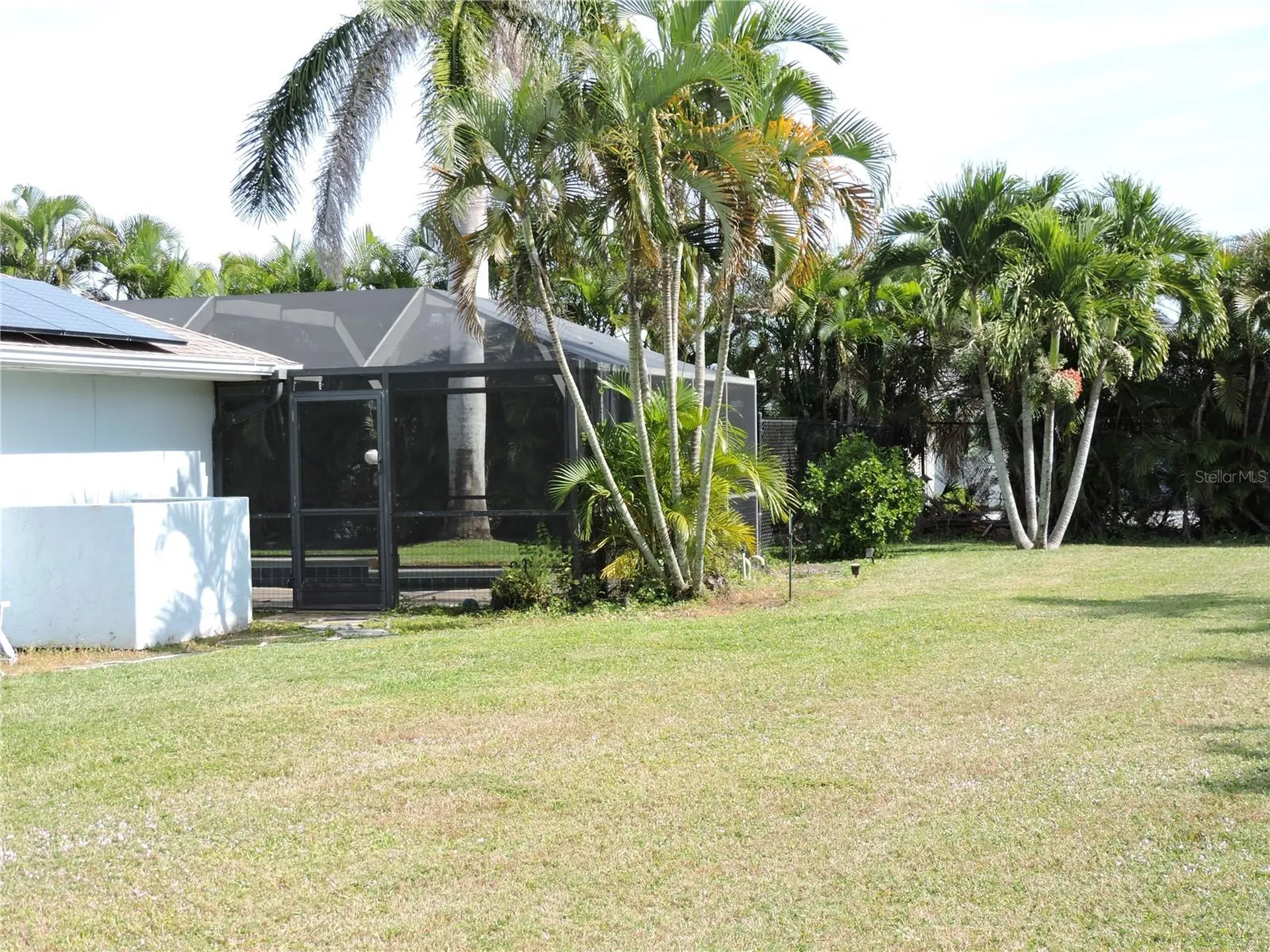 8170 Casa De Meadows Drive Englewood FL 34224