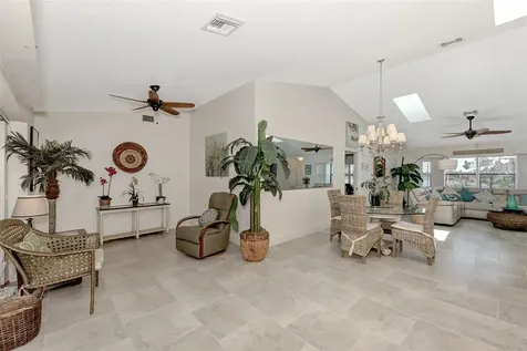 8170 Casa De Meadows Drive Englewood FL 34224