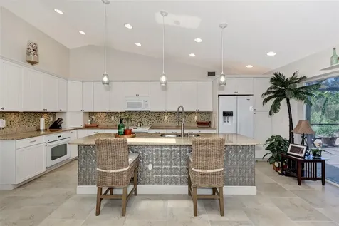 8170 Casa De Meadows Drive Englewood FL 34224