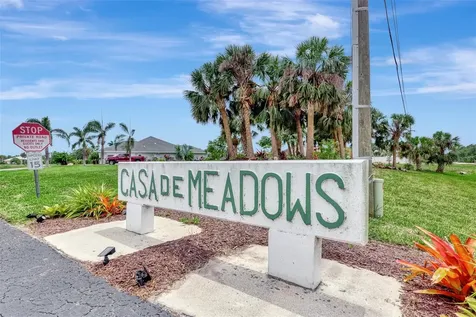 8170 Casa De Meadows Drive Englewood FL 34224