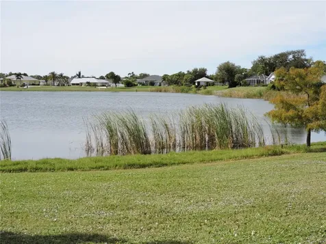 8170 Casa De Meadows Drive Englewood FL 34224