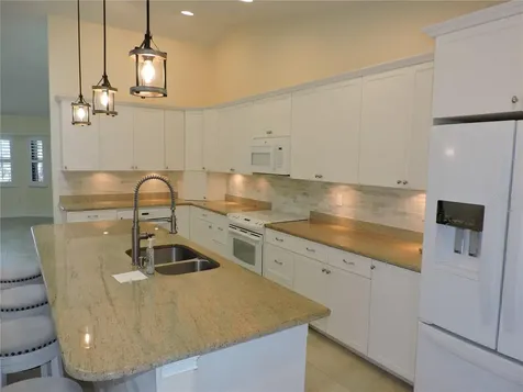 8170 Casa De Meadows Drive Englewood FL 34224