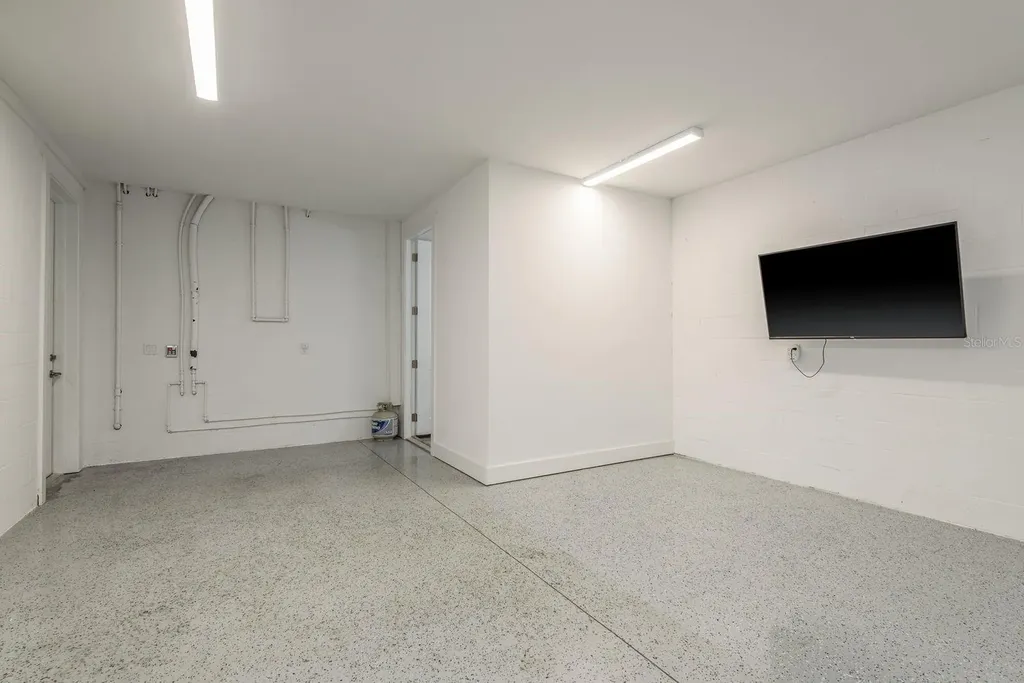 833 Oak Bend Lane Dunedin FL 34698