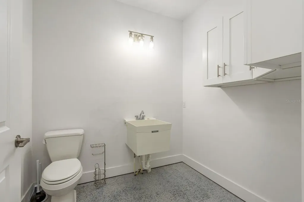 833 Oak Bend Lane Dunedin FL 34698