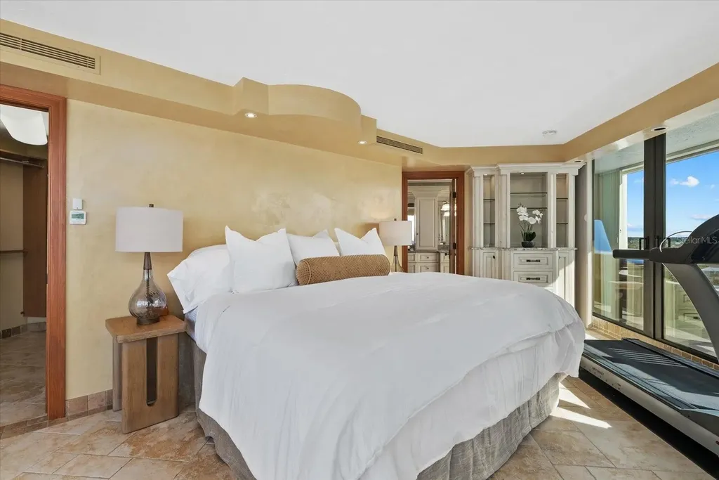 5400 Ocean Boulevard Sarasota FL 34242