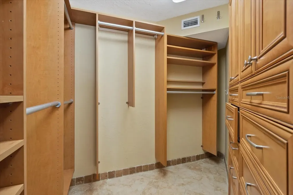 5400 Ocean Boulevard Sarasota FL 34242