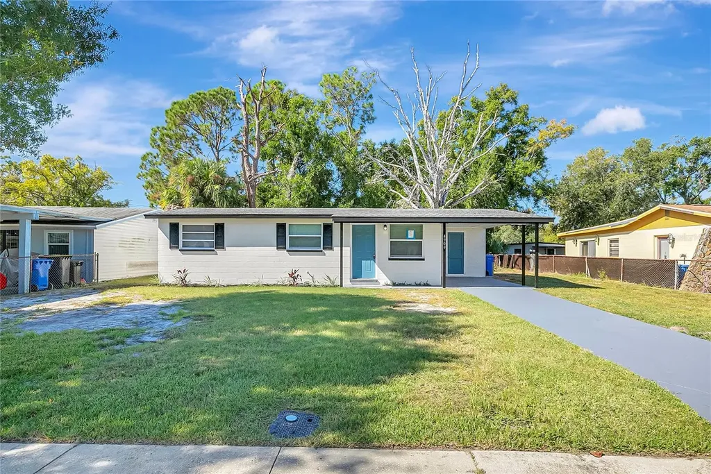 4909 S 84th Street Tampa FL 33619