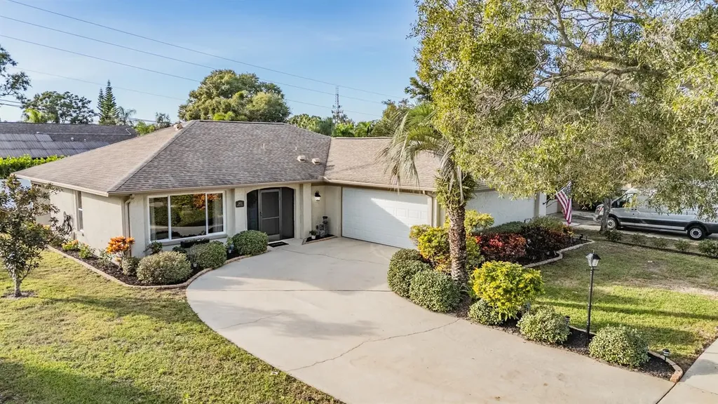2932 Macalpin Drive W Palm Harbor FL 34684