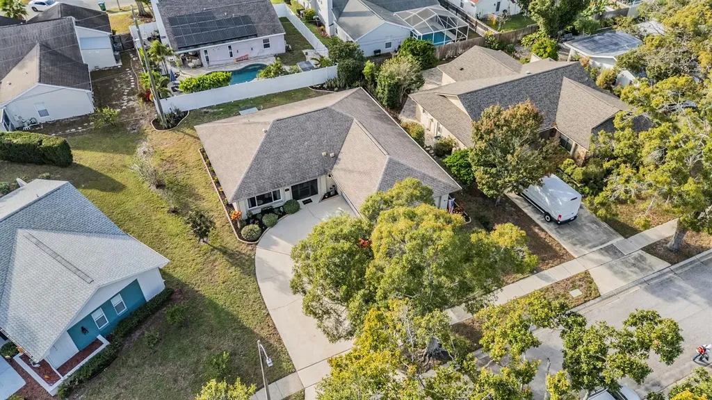 2932 Macalpin Drive W Palm Harbor FL 34684