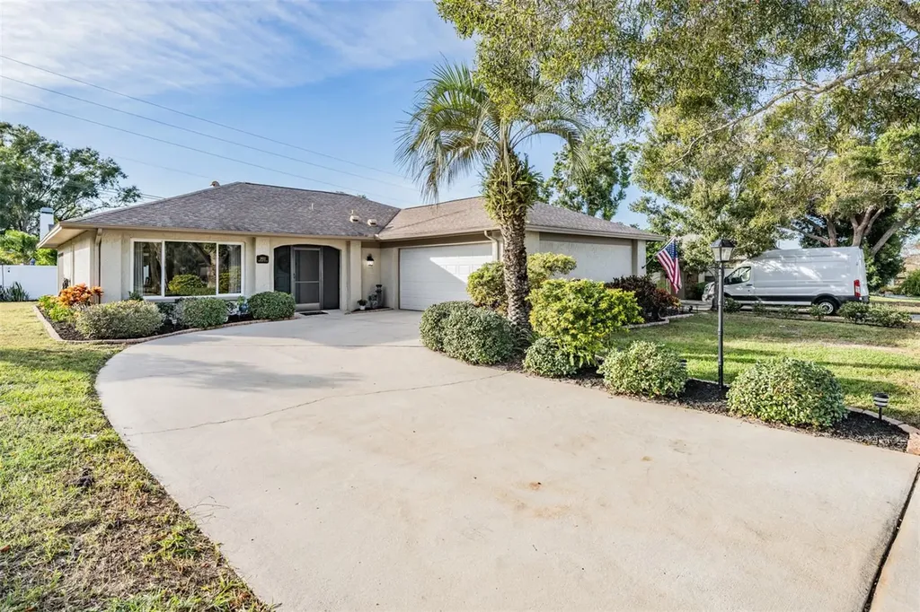 2932 Macalpin Drive W Palm Harbor FL 34684
