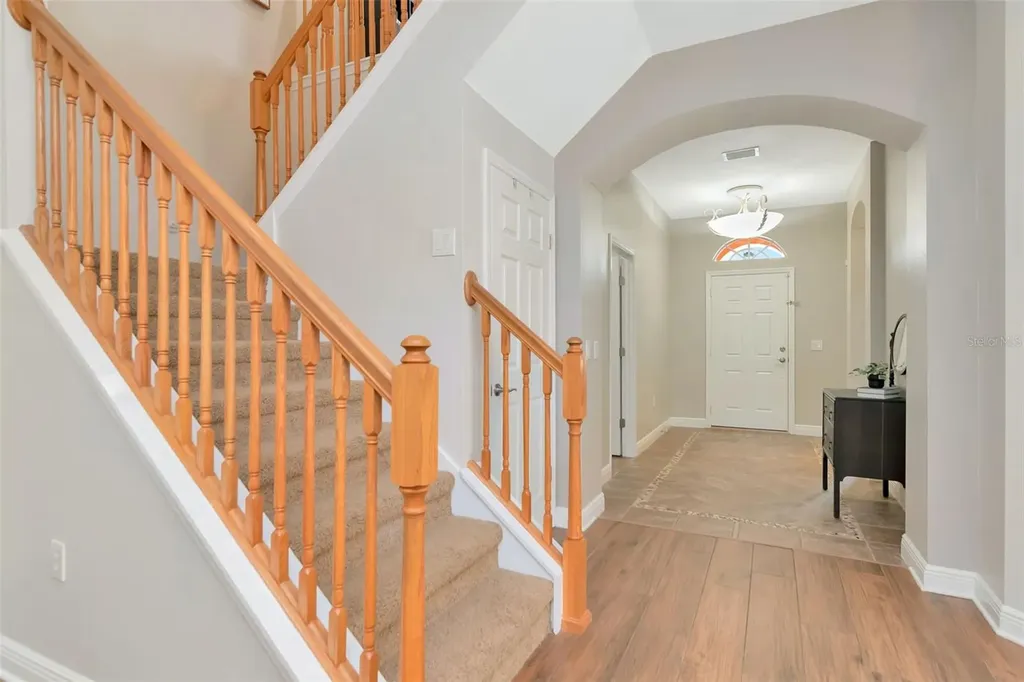 31241 Kirkshire Court Wesley Chapel FL 33543
