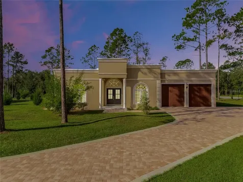 39851 & 39855 Darlington Avenue Lady Lake FL 32159