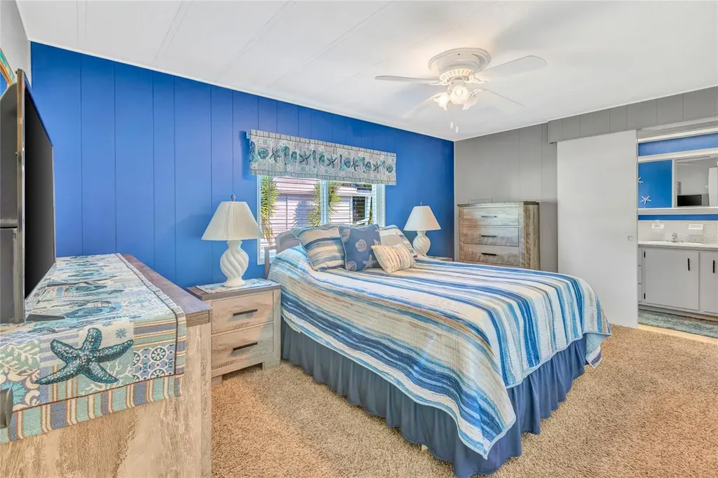 2100 Kings Highway Port Charlotte FL 33980