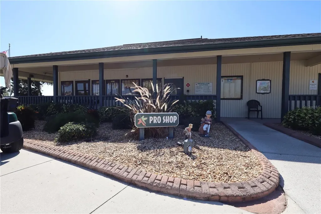 2100 Kings Highway Port Charlotte FL 33980