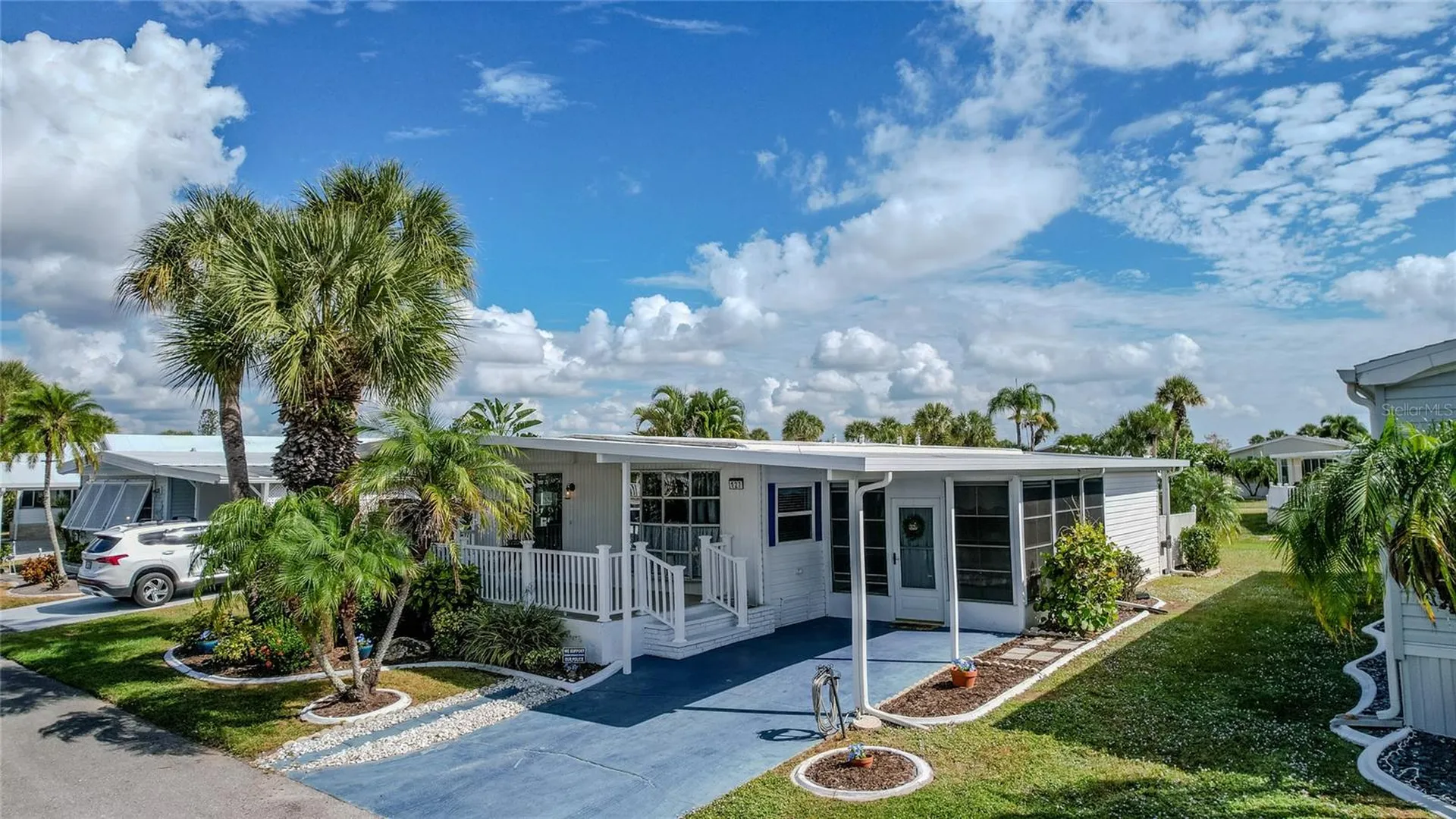 2100 Kings Highway Port Charlotte FL 33980