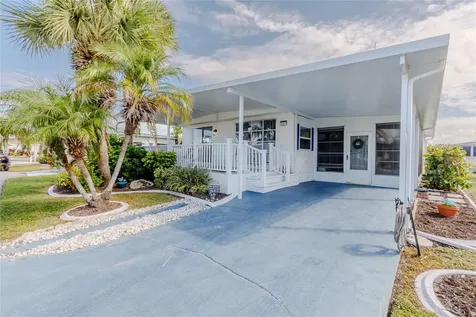 2100 Kings Highway Port Charlotte FL 33980