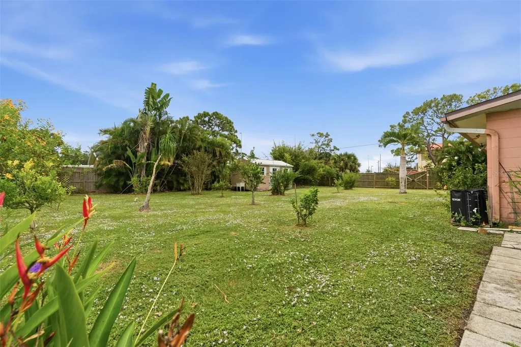857 Palmetto Street Englewood FL 34223
