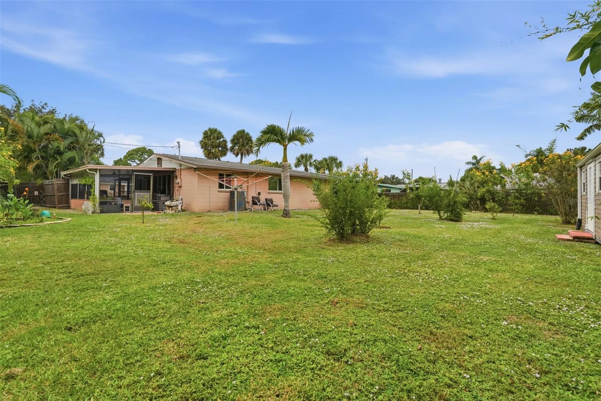 857 Palmetto Street Englewood FL 34223