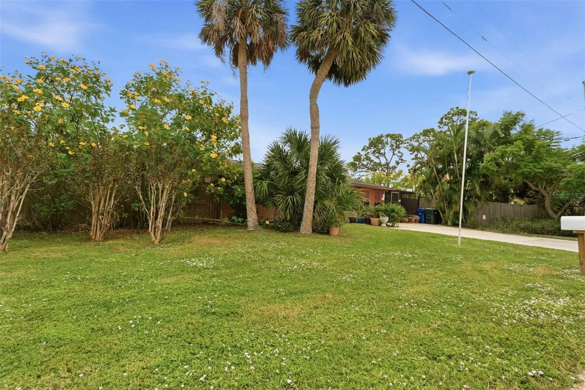 857 Palmetto Street Englewood FL 34223