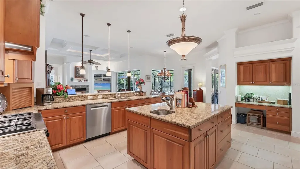 6805 Areca Boulevard Sarasota FL 34241