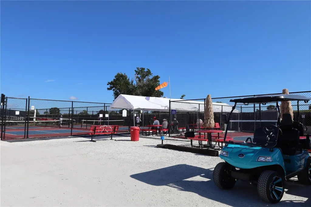 2100 Kings Highway Port Charlotte FL 33980