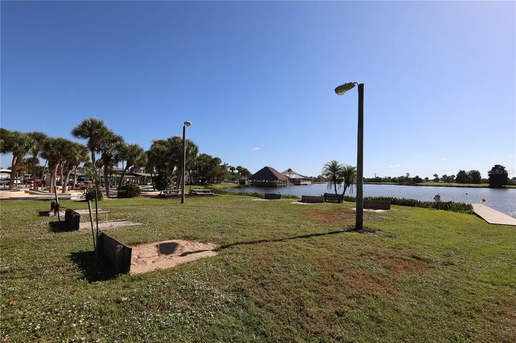 2100 Kings Highway Port Charlotte FL 33980