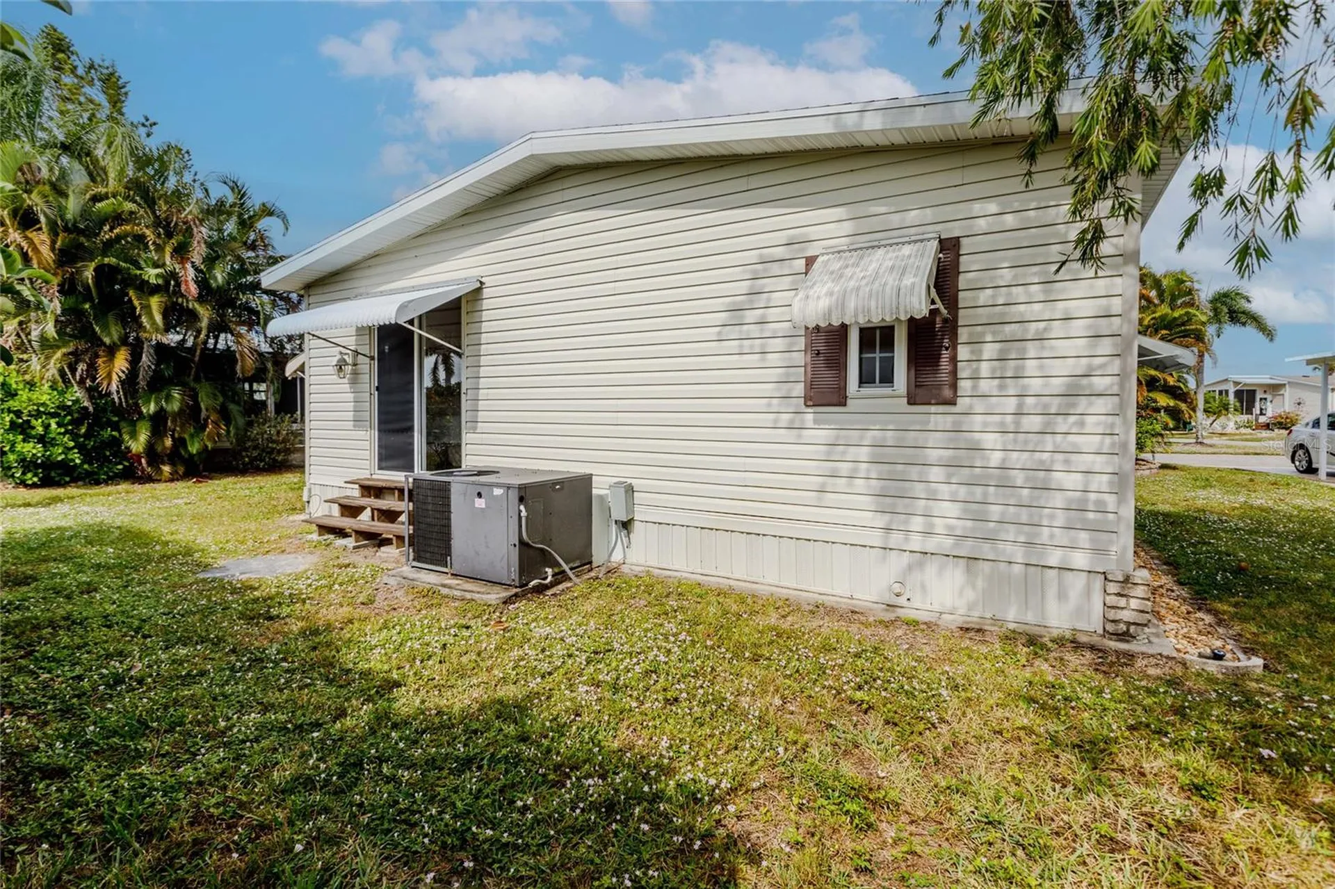 2100 Kings Highway Port Charlotte FL 33980