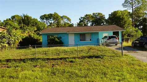 5106 Lee Circle S Lehigh Acres FL 33971