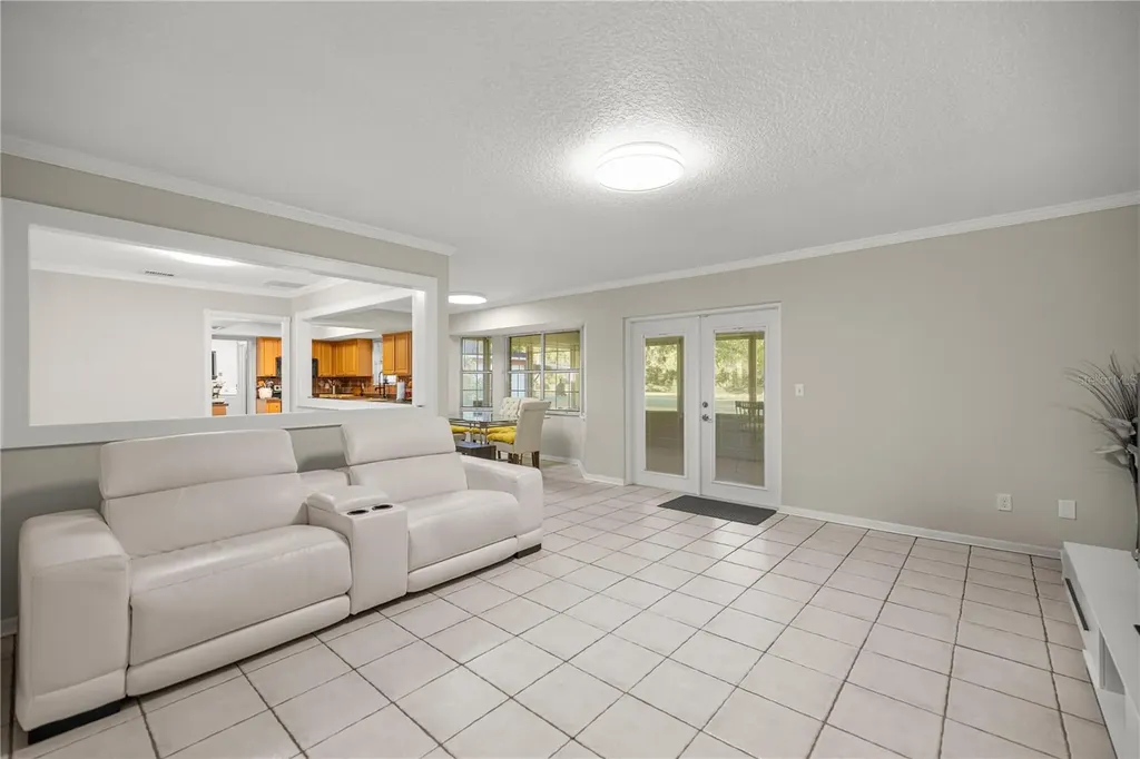 9812 SW 74th Avenue Ocala FL 34476