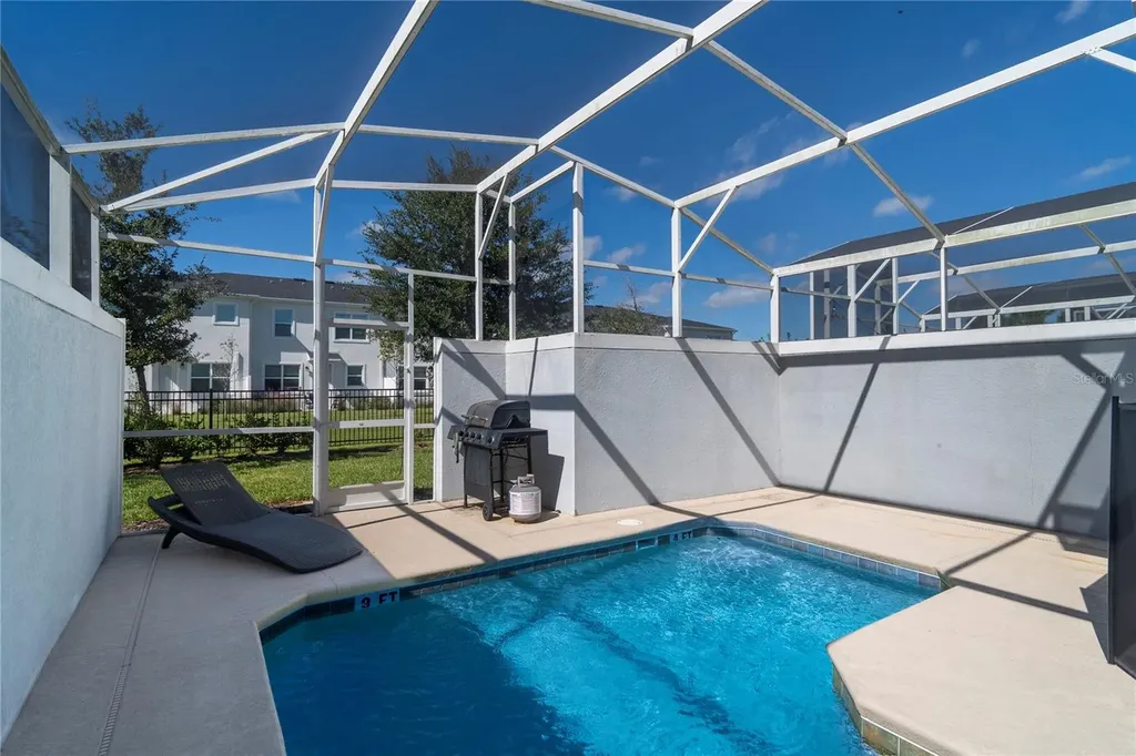 230 Ocean Course Avenue Davenport FL 33896