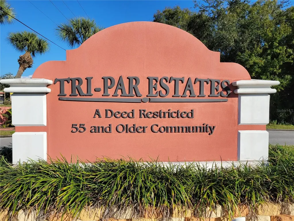 4775 Tri Par Drive Sarasota FL 34234