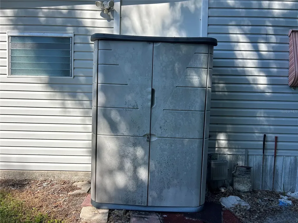 4775 Tri Par Drive Sarasota FL 34234