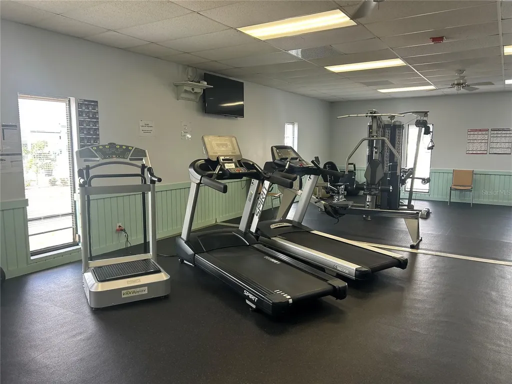 4775 Tri Par Drive Sarasota FL 34234