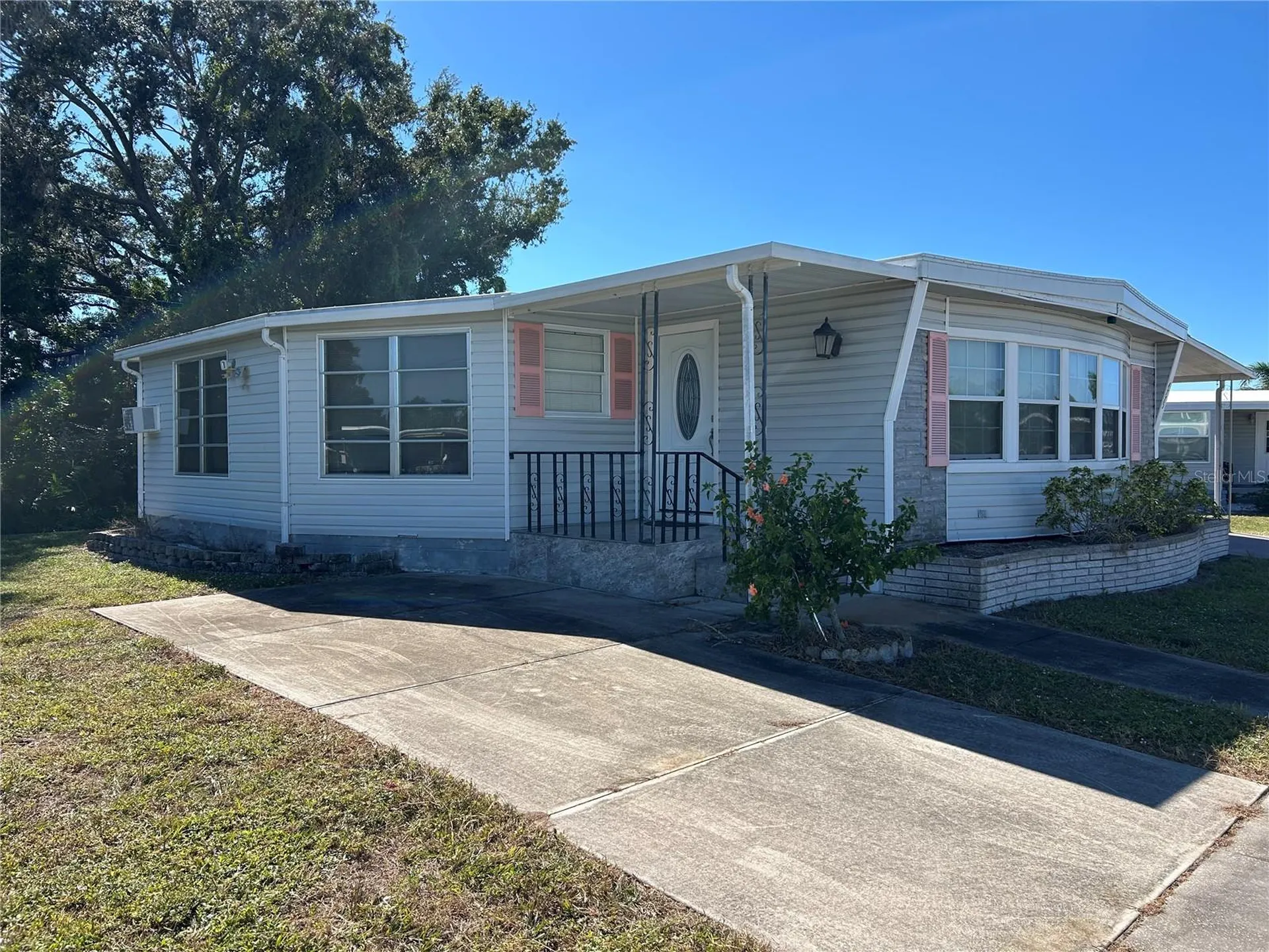 4775 Tri Par Drive Sarasota FL 34234